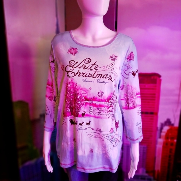 Holiday Tees by Christopher & Banks - Picture 2 of 8